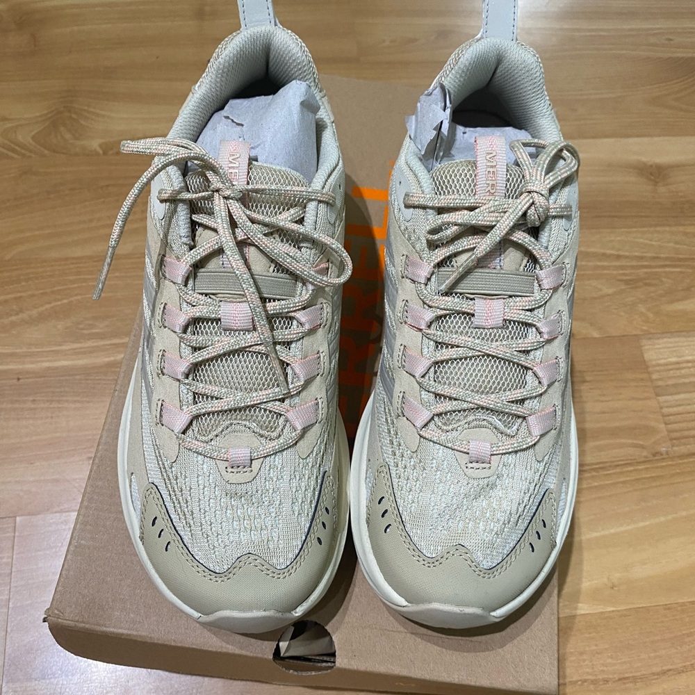 Merrell Cream Sneakers with Chunky Design